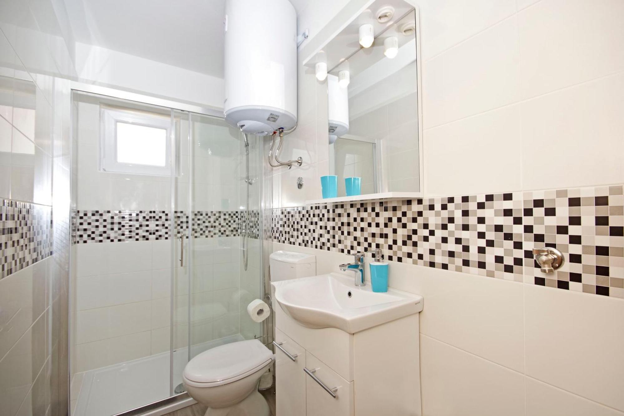 Apartments Frado Новаля Екстериор снимка