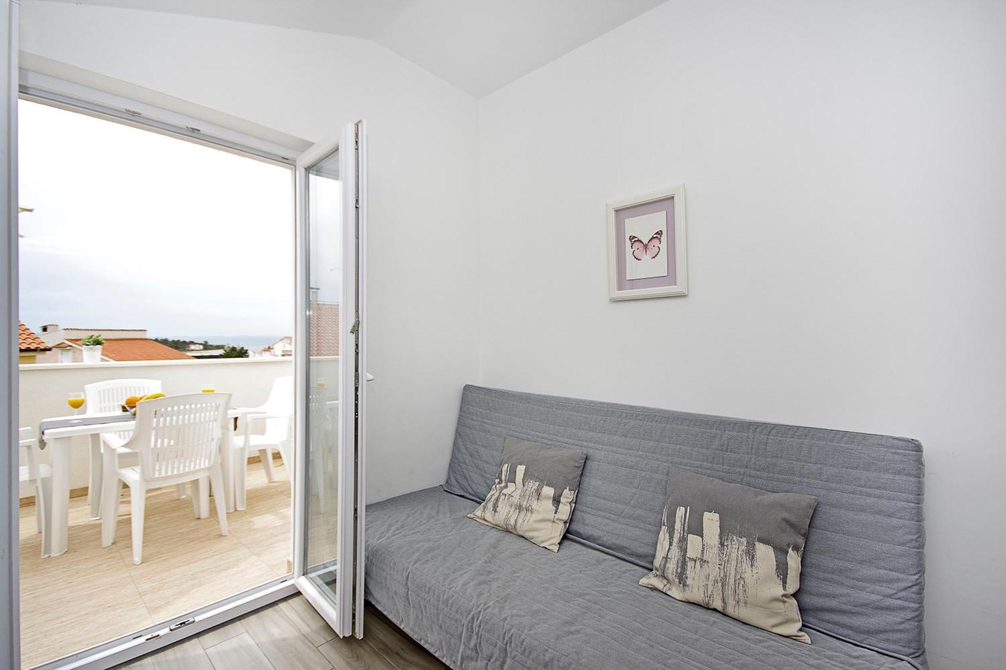 Apartments Frado Новаля Стая снимка